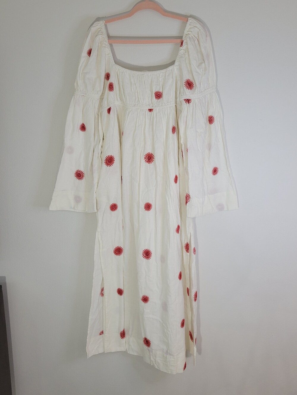 FREE PEOPLE WOMEN SIZE M White Midi Peasant Dress with Red Sunburst Embroidery - Picture 3 of 12